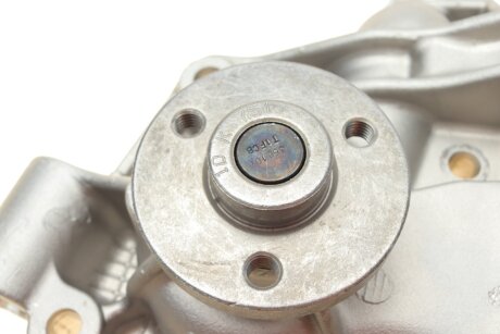 RENAULT Помпа воды MASTER 2.8D 98- bugatti PA10008