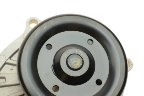 TOYOTA Помпа воды Auris,Avensis,Rav 4 2.0/2.2 D-4D 05- bugatti PA10094