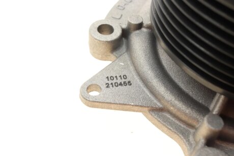 DB Помпа воды W203,211,212,164,221 CDI bugatti PA10110