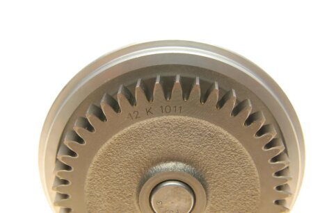 VW Помпа воды LT 28-46 2.8TDI 01- bugatti PA10132