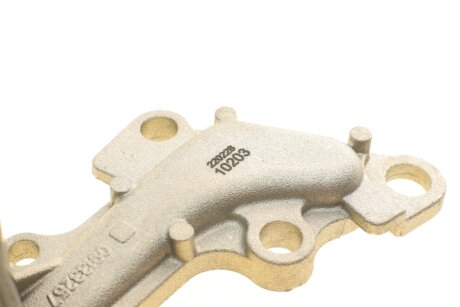 TOYOTA Помпа воды Auris,Corolla,Yaris 07- bugatti PA10203