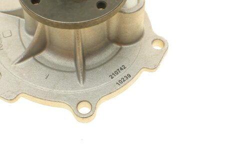 MITSUBISHI Помпа воды ASX, Lancer 1.8d 06-,Citroen C4 Aircross 1.8HDI bugatti PA10239