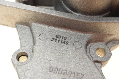 FORD Помпа воды FIESTA 1.25,1.4 16V 95- bugatti PA6010