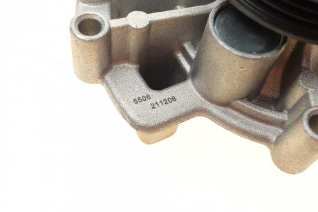 CITROEN Помпа воды Jumper 2,5D/TD 96- PEUGEOT Boxer 2,5D/TD 96- bugatti PA5508