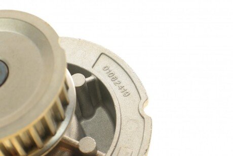 OPEL Помпа воды ASTRA 1.8I 16V 98- bugatti PA7213