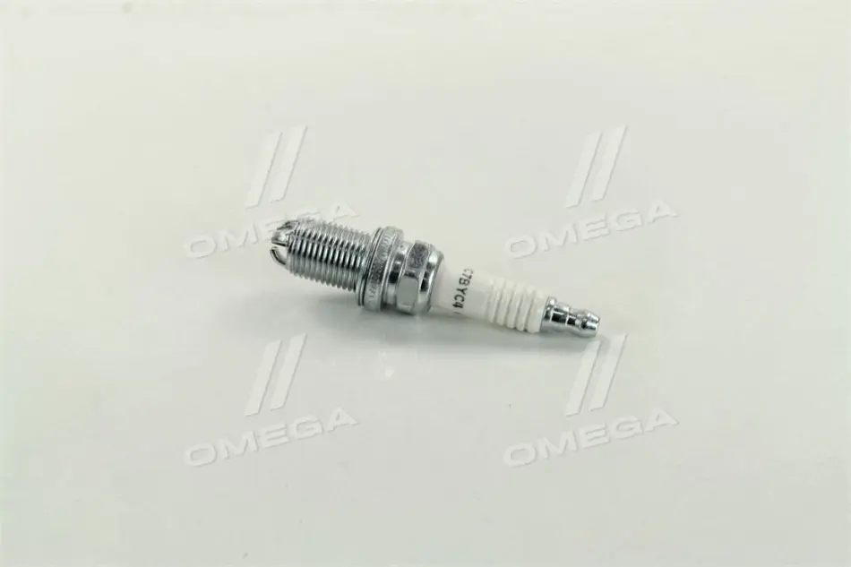 Свеча зажигания MULTI GROUND CHEVROLET LACETTI, NUBIRA (пр-во CHAMPION) Champion OE077/T10 (фото 1)