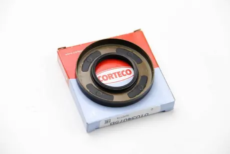 Сальник 31.8x62x8 КПП задний Vito 03- corteco 01034075