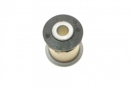 Сайлентблок переднего рычага corteco 80001280