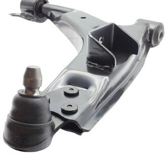 Нижній важіль передньої підвіски ctr CQ0094R