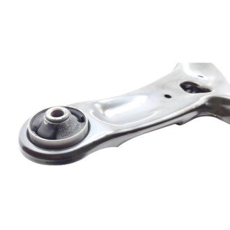 Нижній важіль передньої підвіски ctr CQ0216L