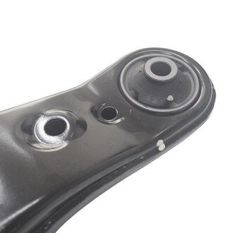 Нижний рычаг передней подвески ctr CQ0295R