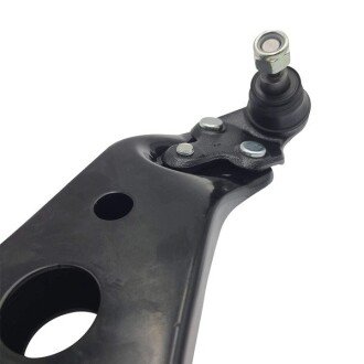 Нижний рычаг передней подвески ctr CQ0300Y