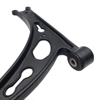 Нижній важіль передньої підвіски ctr CQ0333R