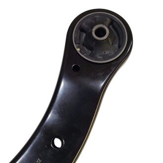 Нижний рычаг передней подвески ctr CQ0399R