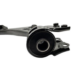 Рычаг передней подвески ctr CQ0465L