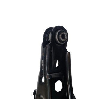 Важіль передньої підвіски ctr CQ0467R