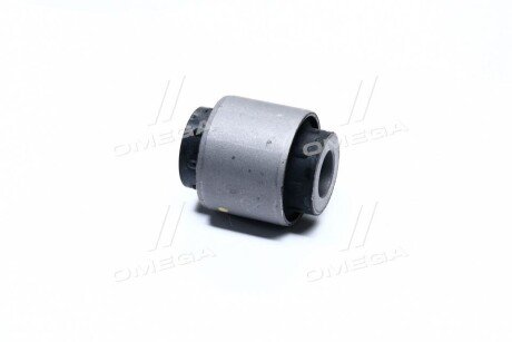 Сайлентблок переднього важеля ctr aftermarket CVHO18