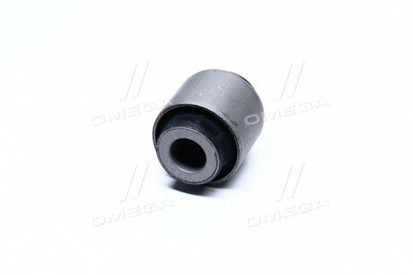 Сайлентблок переднього важеля ctr aftermarket CVHO18