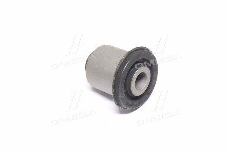 Сайлентблок переднего рычага ctr CVHO3