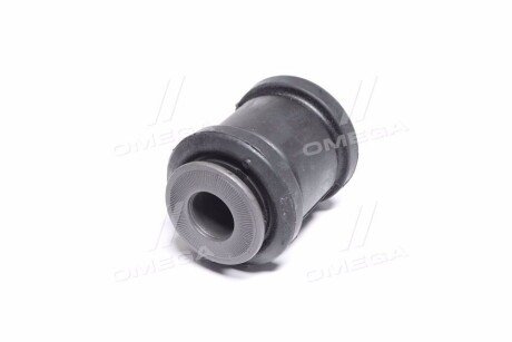 Сайлентблок переднього важеля ctr CVKD17