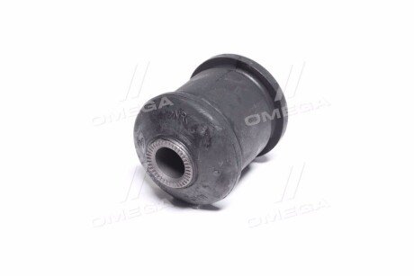 Сайлентблок переднего рычага ctr CVKD22