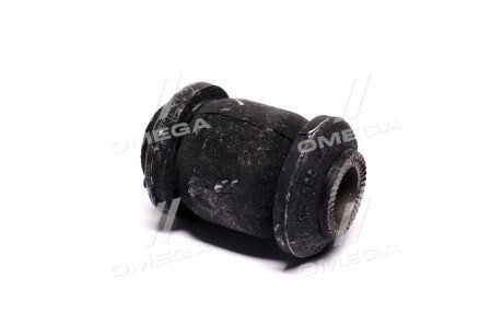 Сайлентблок переднего рычага ctr CVKD34