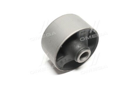 Сайлентблок переднего рычага ctr CVKH119