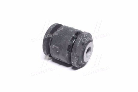 Сайлентблок переднього важеля ctr CVKH127