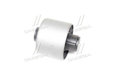 Сайлентблок переднего рычага ctr CVKH53