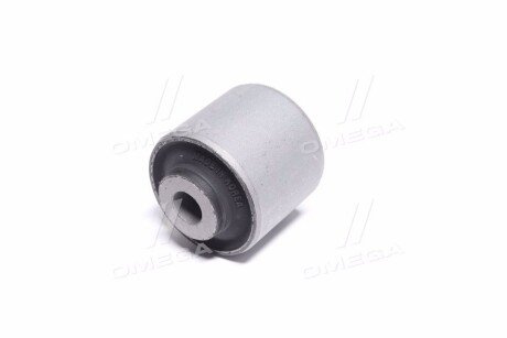 Сайлентблок переднего рычага ctr CVKH77