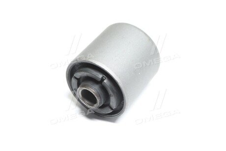 Сайлентблок переднього важеля ctr CVKK104