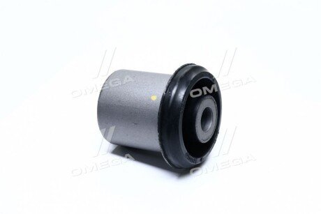 Сайлентблок переднего рычага ctr CVM19