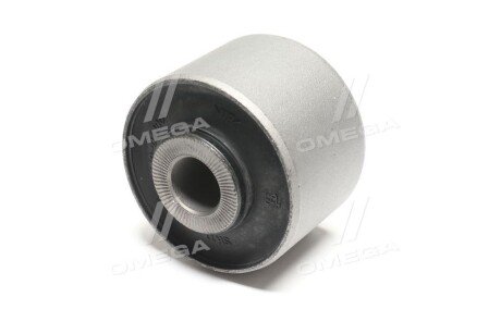 Сайлентблок переднього важеля ctr CVN2