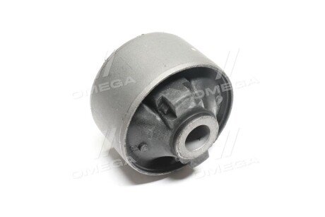 Сайлентблок переднього важеля ctr CVSU14