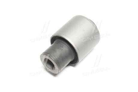 Сайлентблок переднего рычага ctr CVSU5