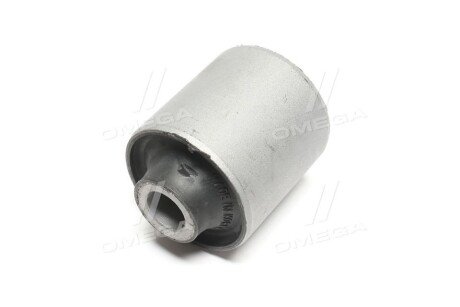 Сайлентблок рычага HYUNDAI ELANTRA HD 06-11 I30 07-12 KIA CEE\'D 06-12 ctr CVKH128