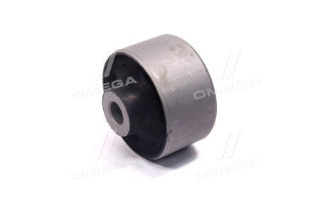 Сайлентблок (втулка) переднего амортизатора ctr GV0121