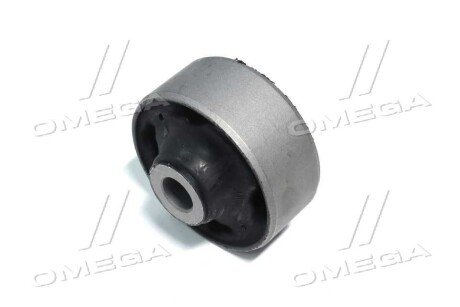 Сайлентблок (втулка) переднего амортизатора ctr GV0130