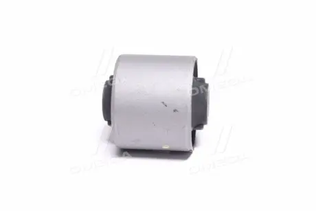 Сайлентблок заднего продольного рычага CTR CVT-33