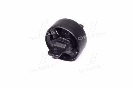 Сайлентблок заднего продольного рычага правый ctr CVKK92R