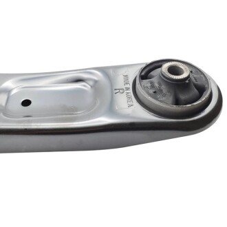 Важіль передньої підвіски ctr CQ0214R