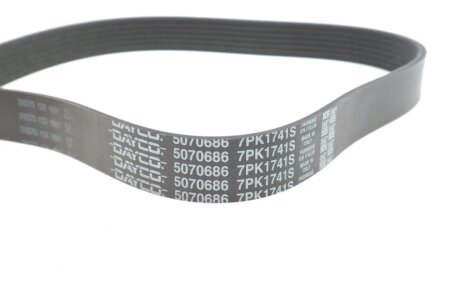 Привідний ремінь генератора dayco 7PK1741S