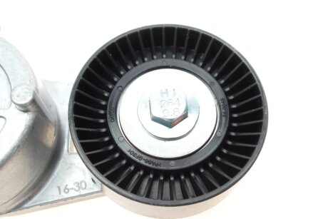 Натяжитель поликлинового ремня dayco APV2671