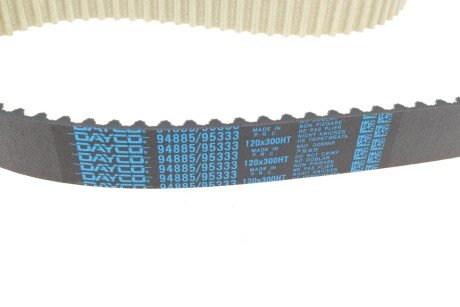 Комплект ремня грм dayco KTB415