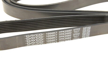 Привідний ремінь генератора dayco 7PK2682