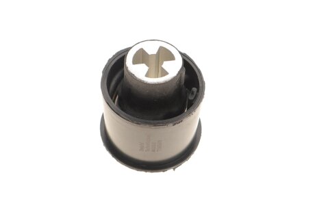 Сайлентблок балки підвіски delphi TD655W