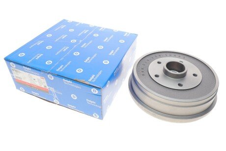 DACIA Тормозной барабан с подшипником DUSTER 1.5 dCi, RENAULT ARKANA I 19- delphi BFR611