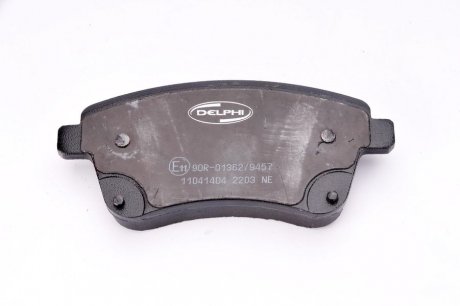 Передні тормозні (гальмівні) колодки delphi LP2203