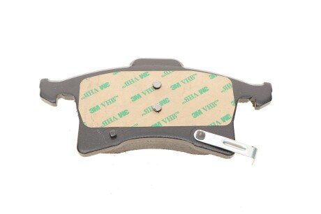 Передні тормозні (гальмівні) колодки delphi LP1861