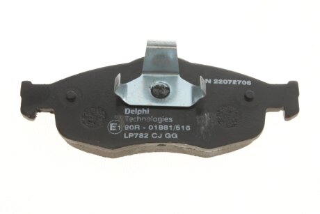 Передние тормозные колодки delphi LP782